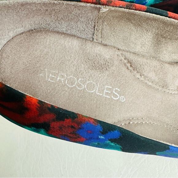 Aerosoles Plum Tree Floral Wedge 3" Heel Pumps Shoes Womens Sz 7.5 M - Picture 6 of 9